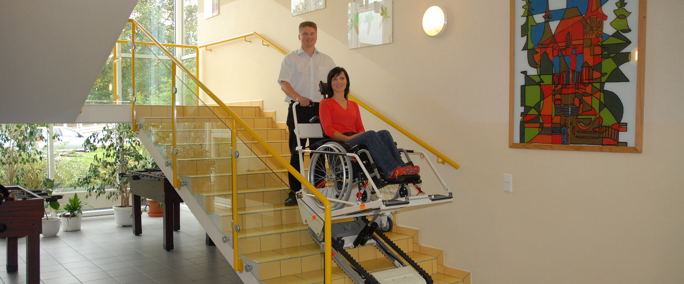 Treppensteigende Geräte, Treppenraupen & Treppenkulis für Rollstuhlfahrer